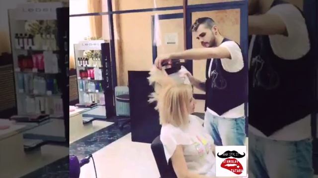 В процессе работы. Стилист Станислав Татара.