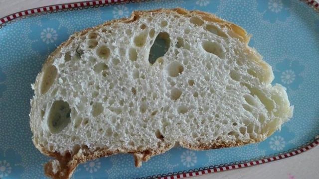 Бутерброд с форелью, шпинатом и плавленным сыром