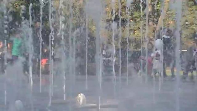 Фонтан в парке Горького (Казань) 2 смотреть онлайн