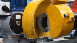 Заточка долбяка на универсально-заточном станке 3Е642Е с помощью приспособления ВЗ-318.П17