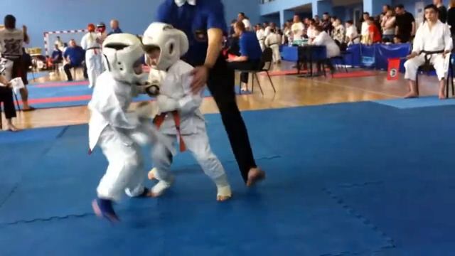 4912 Золотое Кольцо России 2017г. ,Тигран Петросян (оранжевый пояс, БАРС), отборочный бой смотреть онлайн