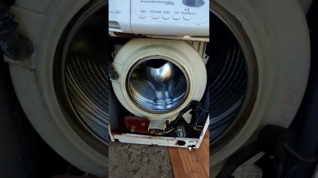 Crash test of washer