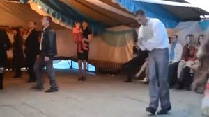 Свадьба в Малиновке. Жених зажог огни!!!))) Танец как в последний раз.