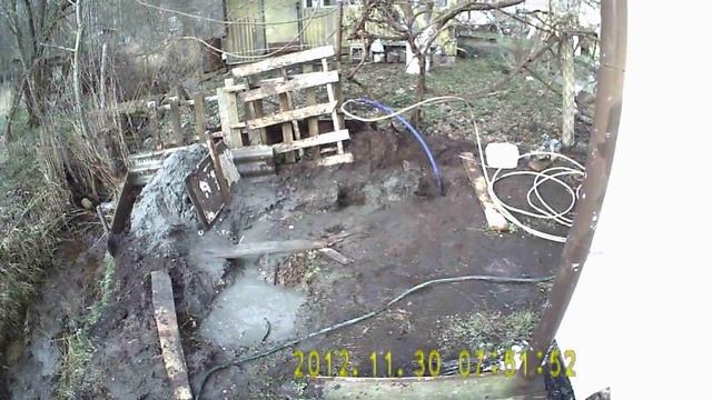 Скважина в СНТ "Лазурное" ,Прибрежка. 7.04.16 смотреть онлайн