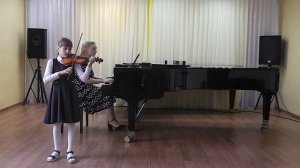 Филиппенко "Веселый музыкант" исполняет Лях Юля