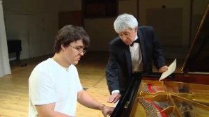 Short film: Maestro and his student