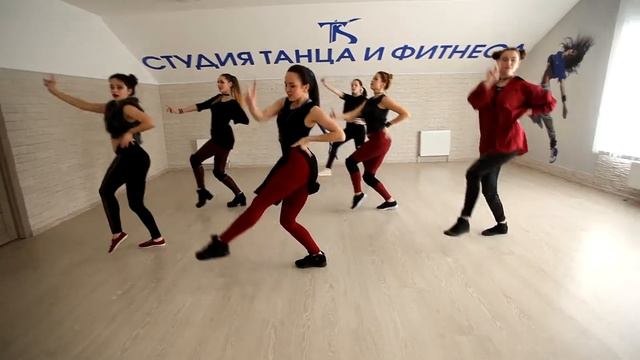 Студия танца и фитнеса «ТК» / Аlena Bonchinche “Chin-Chin” смотреть онлайн