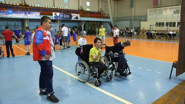 Будущих паралимпийцев отбирали на соревнованиях детей с ограниченными возможностями в Дмитрове