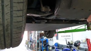 Изучаем подвеску на Китайском электромобиле Byd Song EV500