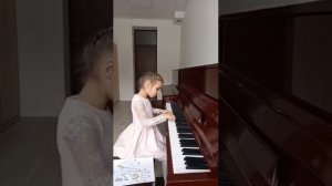 Д.Баштейн Вальс слоненят М.Майєр Весела гра