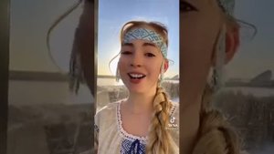 В облаках как в синем море (Песня)