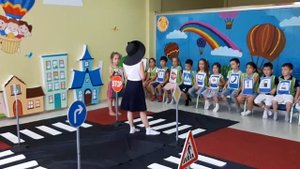 Сюжетно- ролевая игра по ПДД детский сад "Панда"