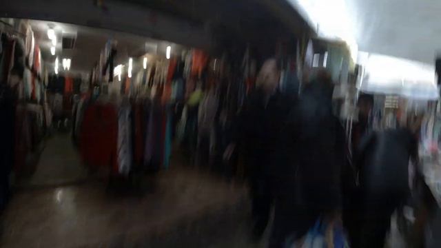 Цыгане отжигают на базаре на старый новый год смотреть онлайн