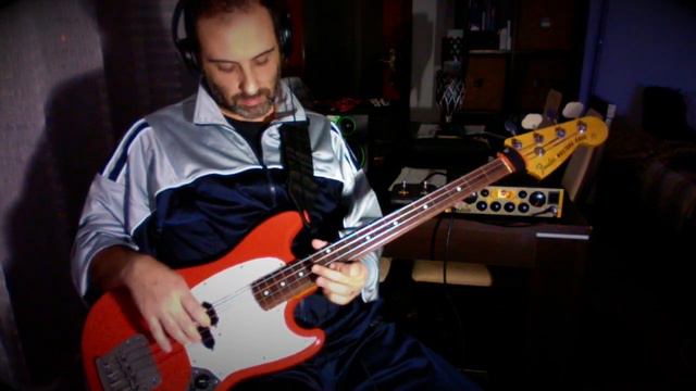 Fender Mustang bass ( Japan ) - Bass Cover смотреть онлайн