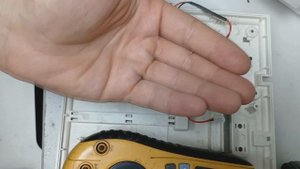 ремонт монитора видеодомофона tantos tdp-35n не включается, простой ремонт блока питания.