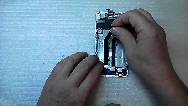 Ремонт ZTE Blade X3 D2 T620 A452 - замена OGS - сборка смотреть онлайн