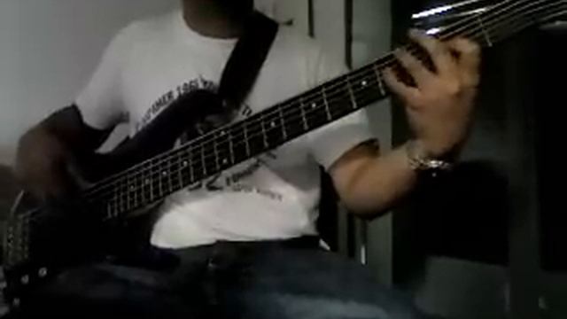 Billie Jean bass cover (MJ) смотреть онлайн