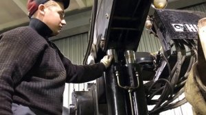 Ремонт стрелы манипулятора HIAB 190T с буром