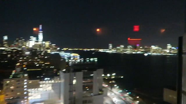 Adventures in New York! (Part 1) смотреть онлайн