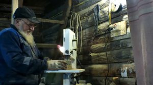 Реставрация советского комода.Точу дубовые ножки на ленточной пиле JET JWBS-9X  . Фильм второй.