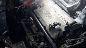 После переборки двигателя FORD GALAXY 2.0 1998 года 116 л.с бензин. Машина заводится и глохнет.