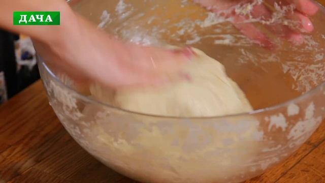 РОЖДЕСТВЕНСКИЙ ВЕНОК -  праздничная выпечка из дрожжевого теста