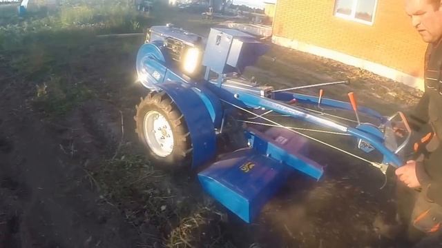 Дизельный мотоблок Garden Scout - 101 DE. Обработка целины почвофрезой смотреть онлайн