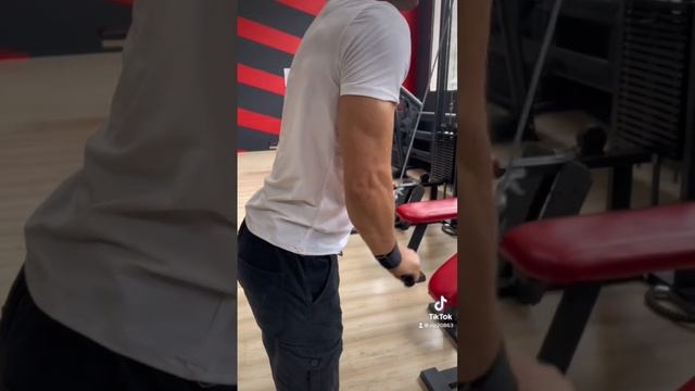 Тренировка трицепса,разгибание с косичкой смотреть онлайн