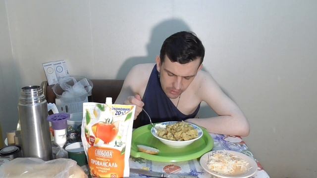 ОБЖОР ЖАРЕНАЯ КАРТОШКА С ЛУКОМ НА САЛЕ С МАЙОНЕЗОМ СЛОБОДА ПАЛЬЧИКИ ОБЛИЖЕШЬ