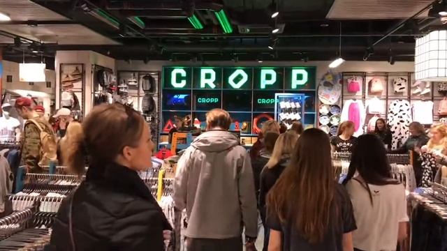 Открытие магазина Cropp в ТРЦ Galleria Minsk и первый взгляд на магазин! смотреть онлайн