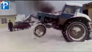 18+ НОВАЯ ПОДБОРКА ТРАКТОРА В СНЕГУ И ГРЯЗИ 2020! АВАРИИ НА ТРАКТОРАХ ЗИМОЙ В ЯНВАРЕ 2020! 2020 ГОД