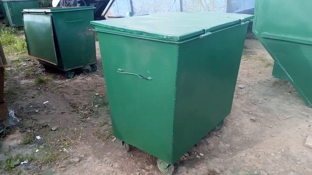 евробаки 0.8 куб м с крышкой и колесиками