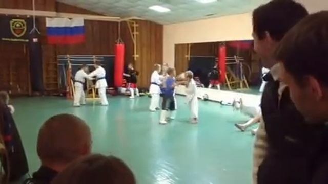 Удар в ключицу