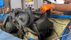 Mercruiser Alpha 1 Gen 1 Stern Drive Repairs Part 2:  Installing a Mercruiser 260 engine in a boat