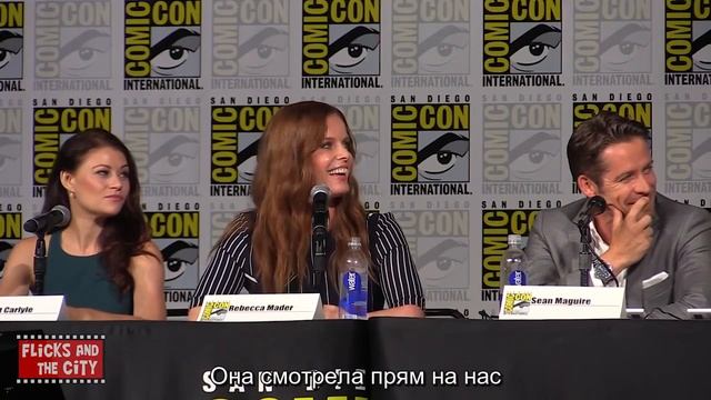 панель каста. джейми дневники вампира. панель каста. однажды в сказке комик кон. однажды в сказке комик кон.