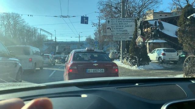 780км на Hyundai Kona Electric 64kWч зима -10* смотреть онлайн