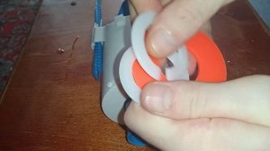 снимаем арматуру: в бачка унитаза