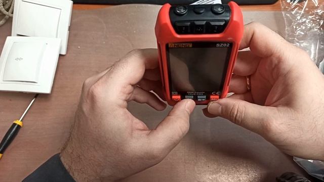 Автоматический мультиметр, распаковка и испытания смотреть онлайн