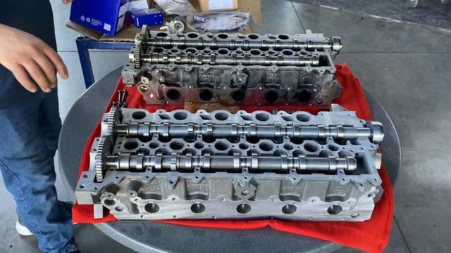 Volvo D3-D4-D5 Motor XC60-S60-V60-XC90-V70-XC70 Silindir Kapak Eksantrikler Subap Takım Değişimi