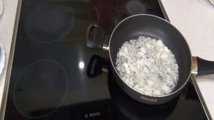 Блины с капустой и яйцом