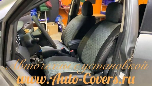 Чехлы на Ниссан Тиида хэтчбек из Экокожа + Алькантара , установка авточехлов в Москве. смотреть онлайн
