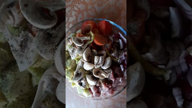 Мясо с овощами в духовке просто,вкусно и полезно!#юлиявкуснаяжизнь#мясосовощамивдуховке#