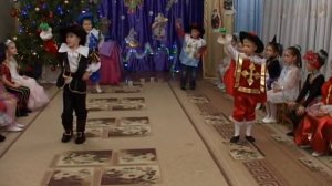 Танец мушкетеров в детском саду.