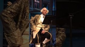 Максим Аверин читает сказку «Щелкунчик»