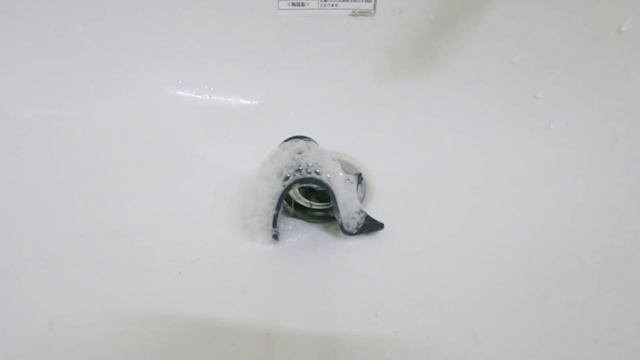 【カメラの白化したグリップを綺麗にしてみた】 富士フィルム デジタルカメラ デジカメ 一眼レフ カビ ラバー