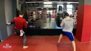 Тренировка бойцов ММА! Упражнения с собственным весом и работа в парах