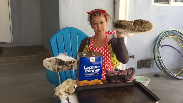 DiY with Debi Derryberry: Tar off your shoes | How To Remove Tar from Shoes смотреть онлайн