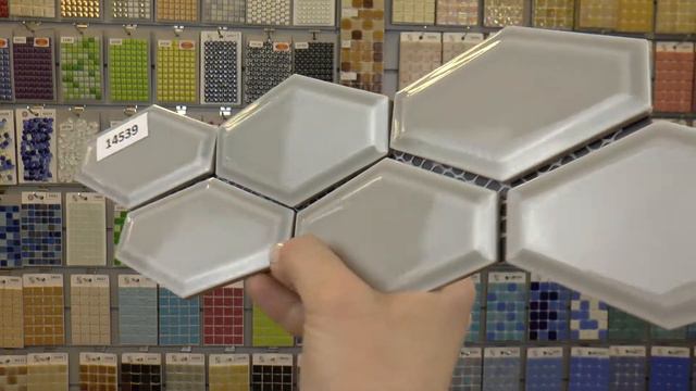 Серая глянцевая керамическая мозаика ромб