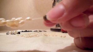 Браслет из жемчуга. Плетение своими руками.Летний браслет.