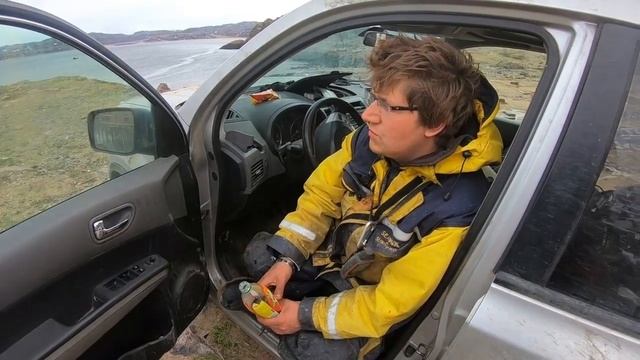 ЛУЧШАЯ РЫБАЛКА Москва-териберка ТОННА РЫБЫ, сломанный мотор, рыба монстр смотреть онлайн